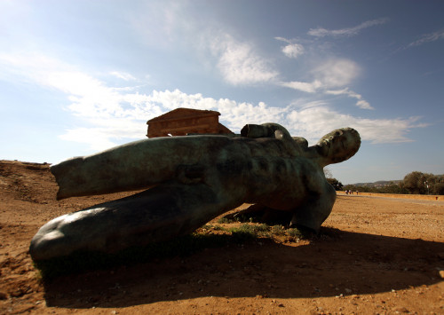 28-the-valley-of-the-temples-in-agrigento-sicily.JPG